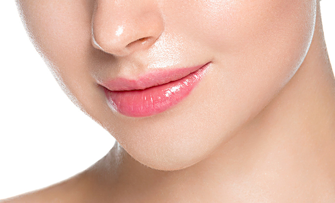 唇の厚みを調整