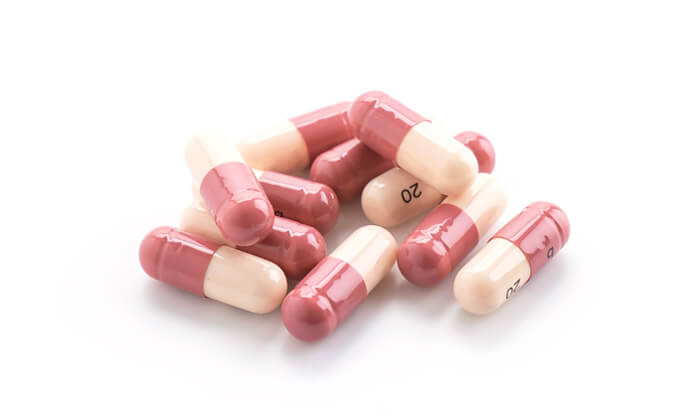 イソトレチノイン