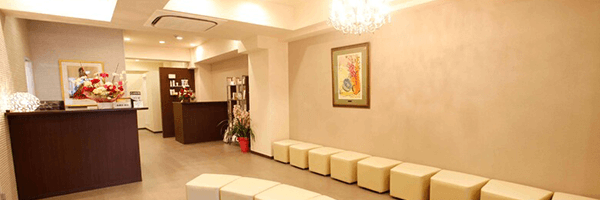 茶屋町皮フ科クリニック